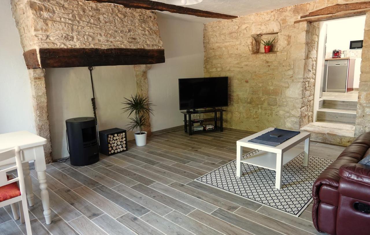 Gite Rural La Maison Mauve Ventouse Exterior foto